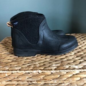 Sperry Boots
